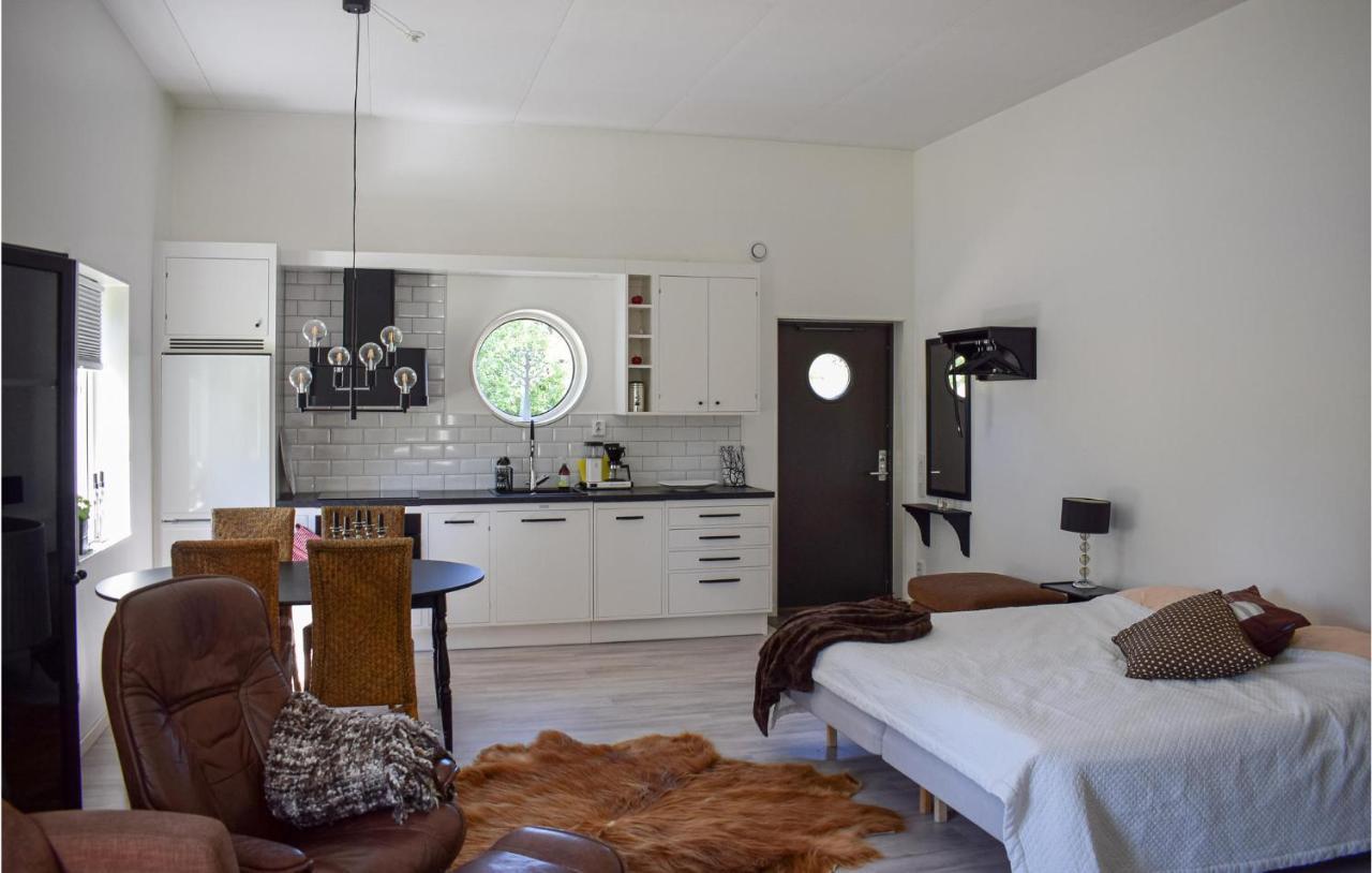 Beautiful Apartment In Lagan With House Sea View Exterior photo